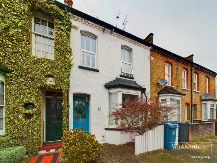 2 Bedroom End Of Terrace House To Rent In Mead Road, Edgware, HA8