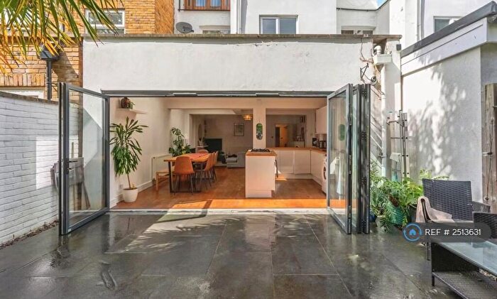 1 Bedroom Flat To Rent In Clapham Junction, London, SW11