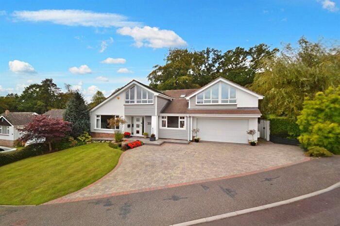 4 Bedroom Detached House For Sale In Broadstone, BH18