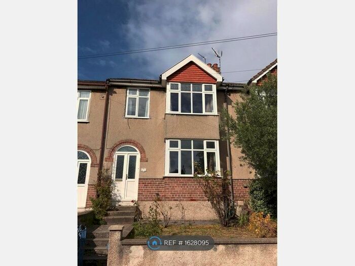3 Bedroom Terraced House To Rent In Heyford Avenue, Bristol, BS5