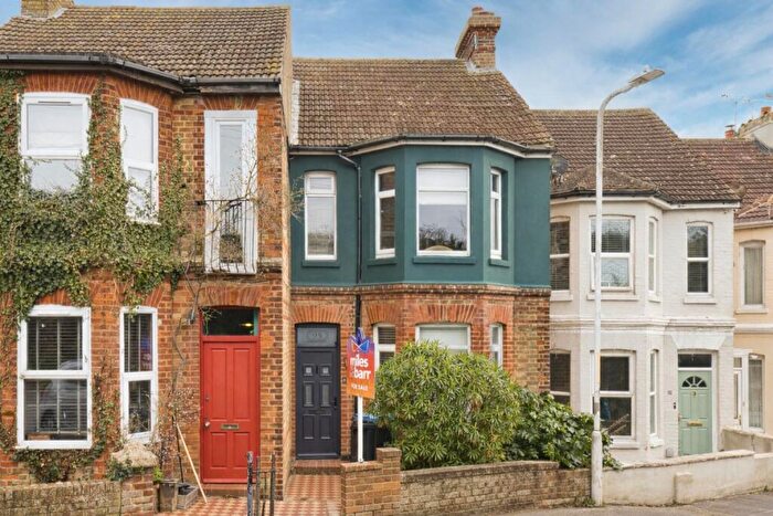 2 Bedroom Terraced House For Sale In Pegwell Road, Ramsgate, CT11