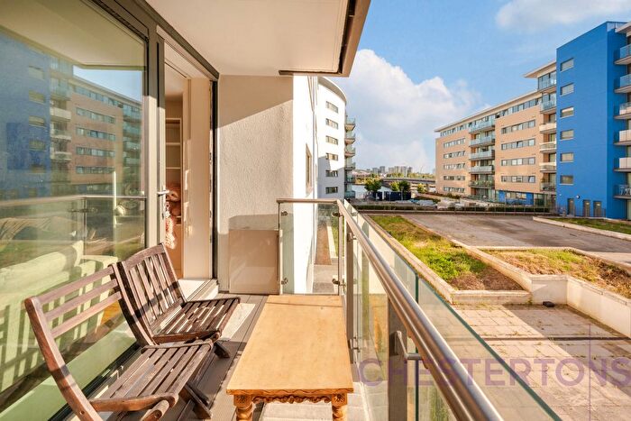 2 Bedroom Flat To Rent In Drift Court, Basin Approach, E16