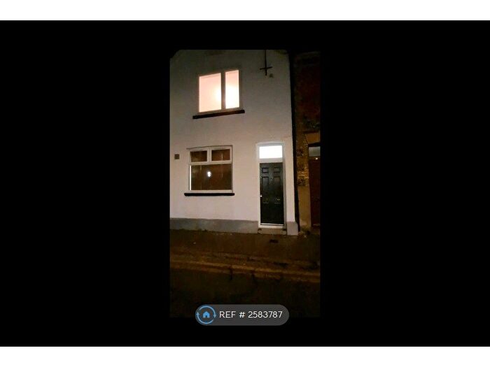 2 Bedroom Terraced House To Rent In Haydon Place, Guildford, GU1
