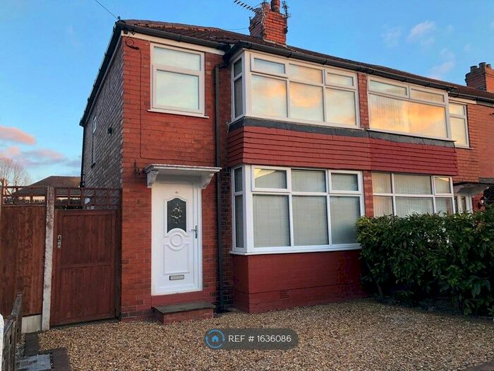 2 Bedroom Terraced House To Rent In St. Davids Road, Cheadle, SK8
