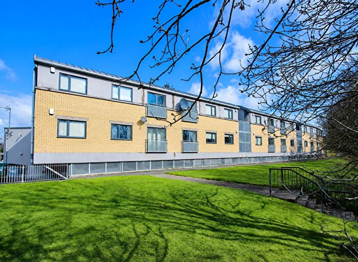 2 Bedroom Flat To Rent In Radyr Place, Gabalfa, CF14