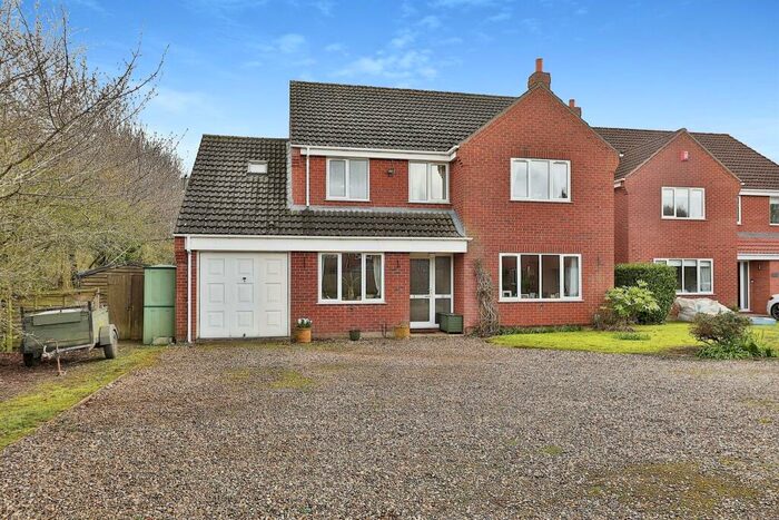 5 Bedroom Detached House For Sale In Norwich Road, Dereham, NR20