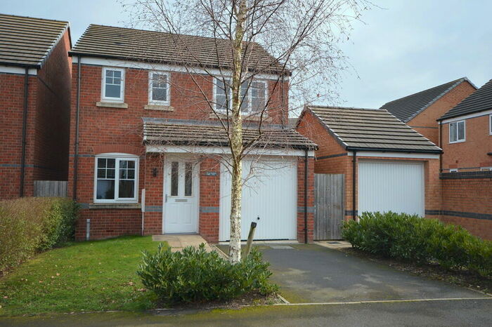 3 Bedroom Detached House To Rent In Woodpecker Close, Sandbach, CW11