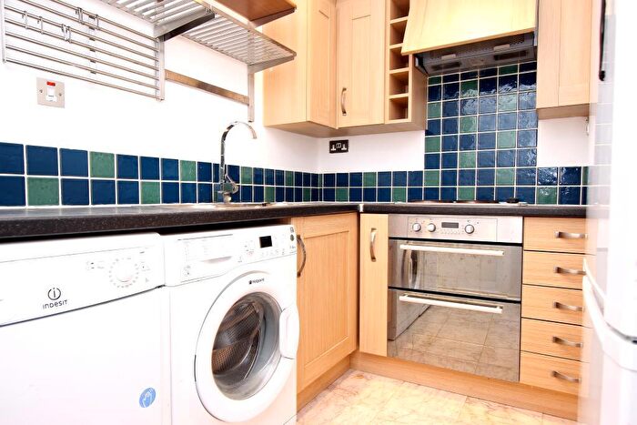 2 Bedroom Flat To Rent In St James House, - Priestgate, Peterborough, PE1