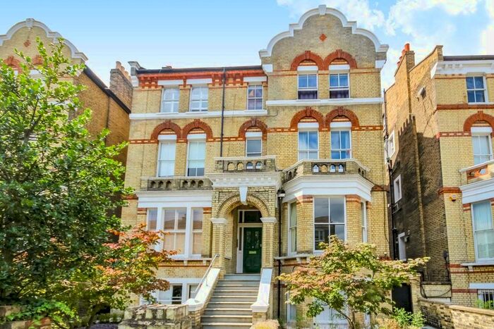 1 Bedroom Flat To Rent In The Chase, London, SW4