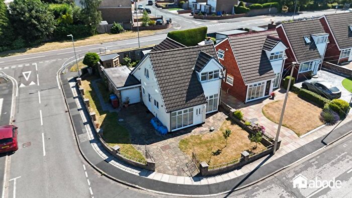 3 Bedroom Detached House For Sale In Mount Crescent, Liverpool, L32