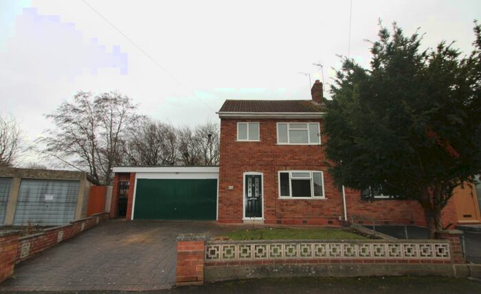 3 Bedroom Semi-Detached House To Rent In North Villiers Street, Leamington Spa, CV32