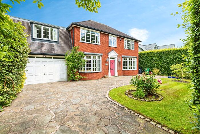 6 Bedroom Detached House For Sale In Laurel Avenue, Lytham St. Annes, Lancashire, FY8