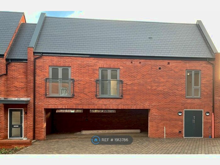 2 Bedroom Flat To Rent In Rolfe Road, Chelmsford, CM1