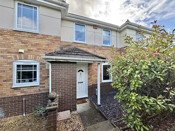2 Bedroom Terraced House For Sale In Beverley Way, Chippenham, SN14