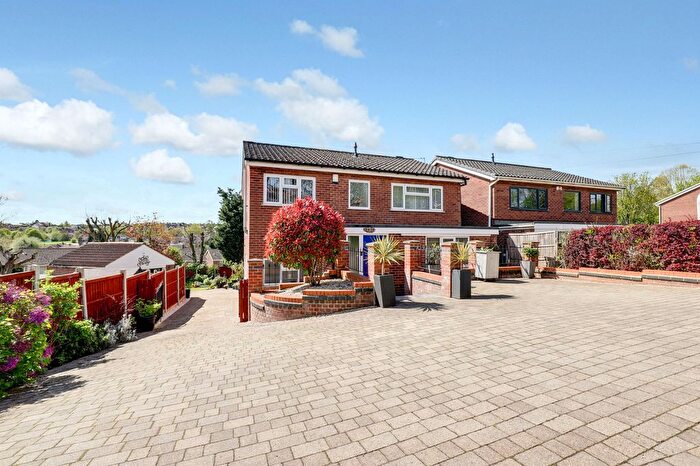 4 Bedroom Detached House For Sale In Arnold Lane, Gedling, NG4