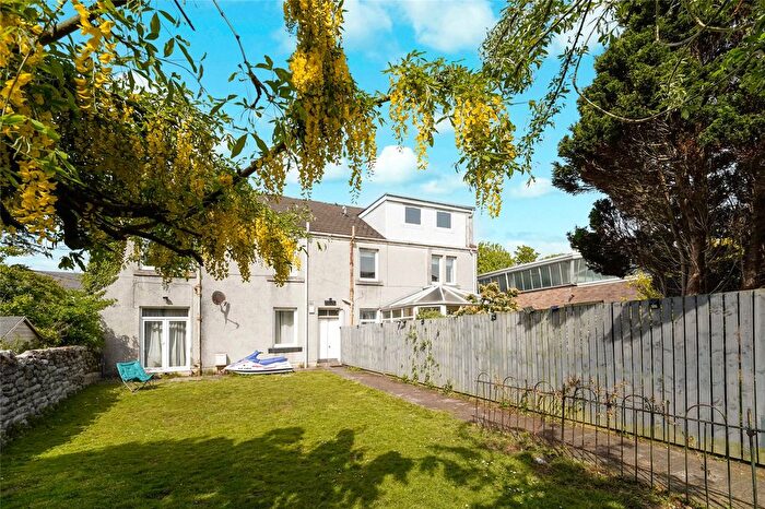 2 Bedroom Flat For Sale In Nelson Street, Largs, North Ayrshire, KA30