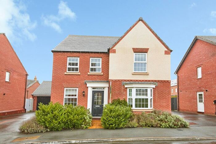 4 Bedroom Detached House For Sale In Gretton Close, Drakelow, Burton-On-Trent, DE15