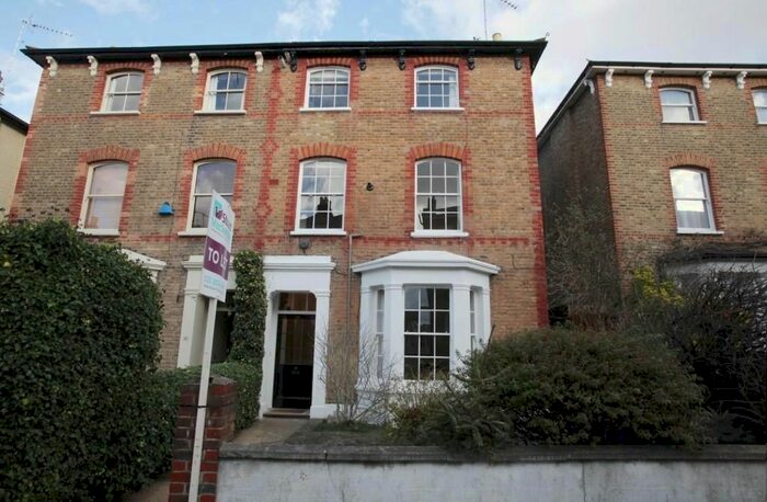 2 Bedroom Flat To Rent In Mount Ararat Road, Richmond, TW10