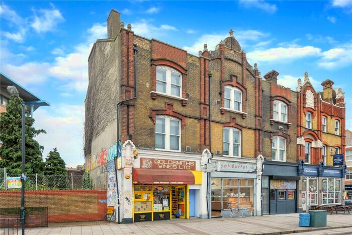 3 Bedroom Maisonette To Rent In Lewisham Way, London, SE14