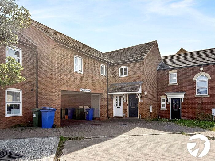 2 Bedroom Flat To Rent In Monarch Drive, Kemsley, Sittingbourne, Kent, ME10