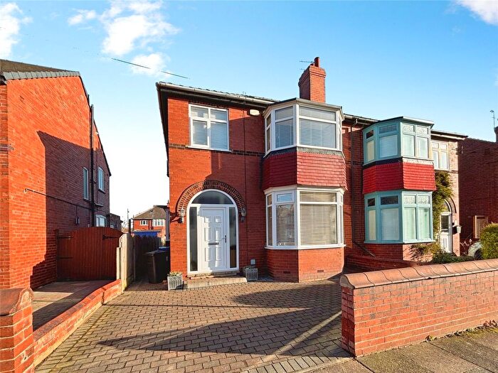 3 Bedroom Semi-Detached House For Sale In Welbeck Road, Bennetthorpe, Doncaster, South Yorkshire, DN4