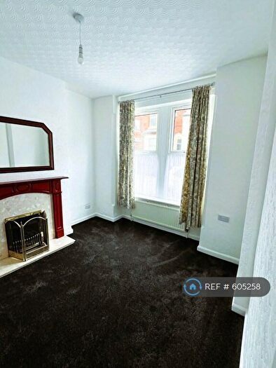 3 Bedroom Terraced House To Rent In Foxhall Road, Nottingham, NG7