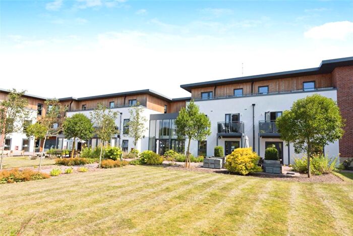 1 Bedroom Flat For Sale In Springfield Close, Stratford-upon-Avon, Warwickshire, CV37