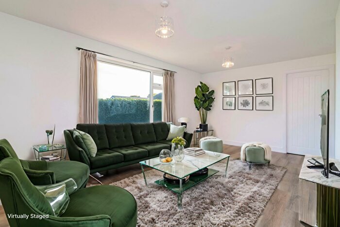 3 Bedroom Detached Bungalow For Sale In Meden Crescent, Sutton-In-Ashfield, Nottinghamshire, NG17