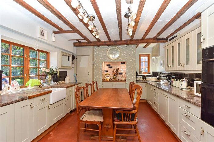 4 Bedroom Detached House For Sale In Ham Green, Upchurch, Sittingbourne, Kent, ME9
