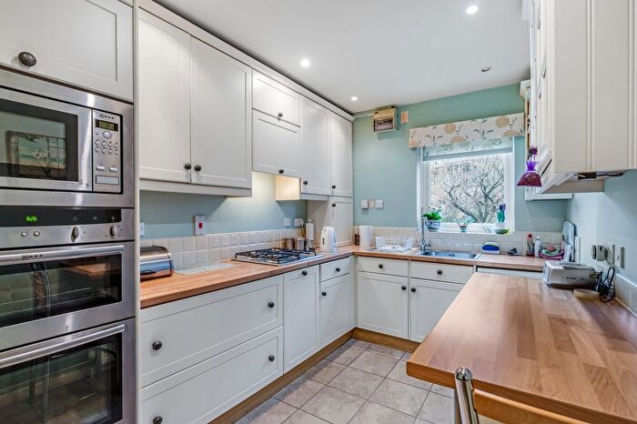 2 Bedroom Detached House For Sale In Beckside Close, Addingham, Ilkley, West Yorkshire, LS29