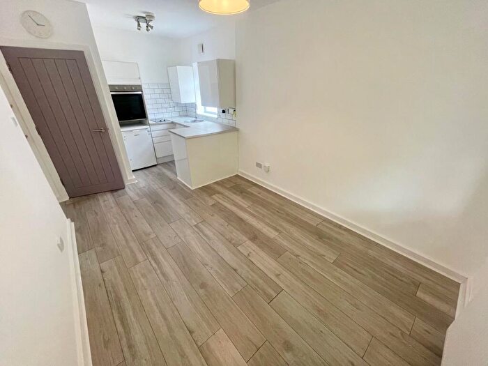 1 Bedroom Apartment To Rent In Clarendon Road, Luton, LU2