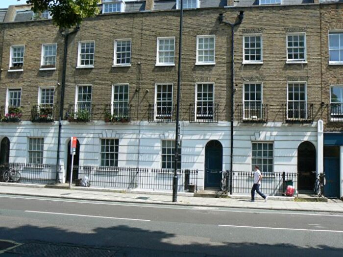 3 Bedroom Flat To Rent In Gray's Inn Road, London, WC1X