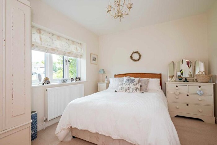 4 Bedroom Detached House For Sale In Over Norton Road, Chipping Norton, OX7