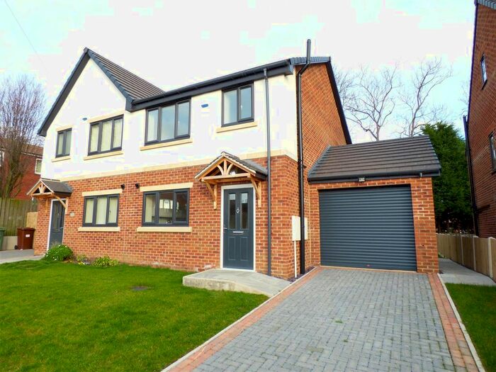 3 Bedroom Semi-Detached House To Rent In Meadow View, Upton, Pontefract, WF9