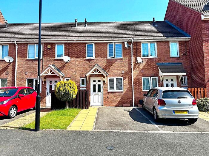 2 Bedroom Terraced House For Sale In Carpenter Road, Coventry, CV2
