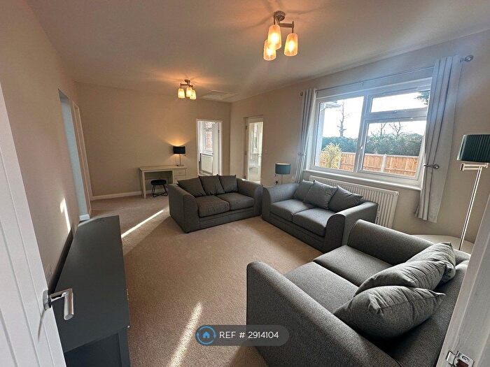3 Bedroom Bungalow To Rent In Sloothby, Alford, LN13