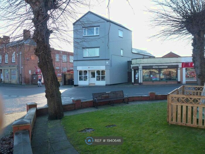 1 Bedroom Flat To Rent In Short Bridge Street, Newtown, SY16