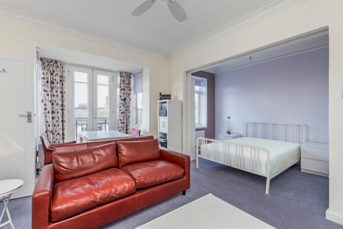 Studio To Rent In Marsham Street, London SW1P