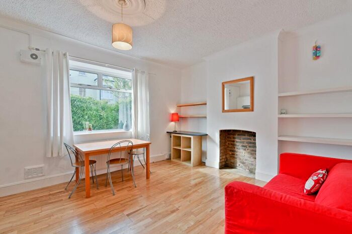 2 Bedroom Apartment To Rent In Conewood Street, Highbury, London, N5