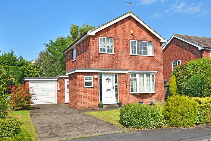 3 Bedroom Detached House For Sale In Masham Close, Harrogate, HG2