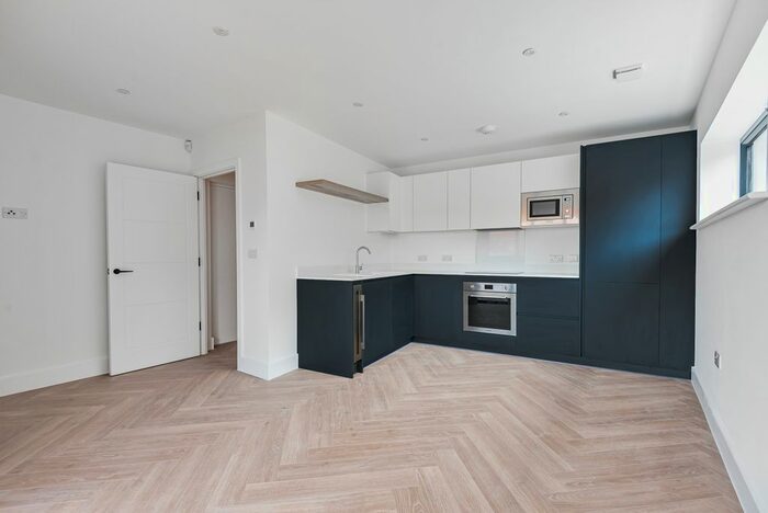 1 Bedroom Flat To Rent In Jenner Close, Sidcup DA14