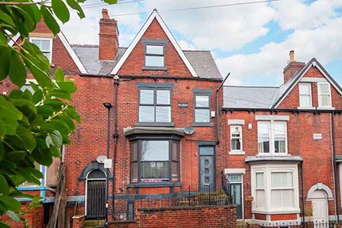 4 Bedroom Terraced House For Sale In Hunter House Road, Hunters Bar, Sheffield, S11