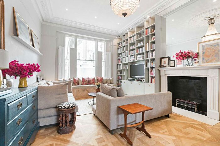 2 Bedroom Flat To Rent In Linden Gardens, London, W2