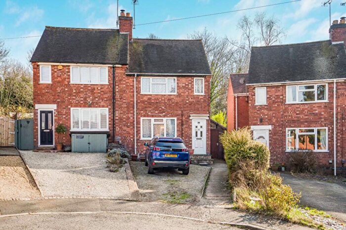 2 Bedroom Semi Detached House For Sale In Arthur Street, Kenilworth, Warwickshire, CV8