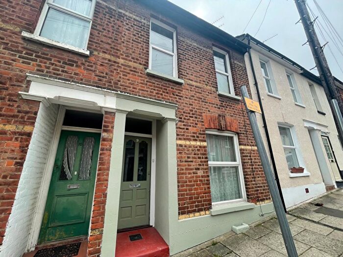 2 Bedroom Terraced House To Rent In Clarendon Road, Gravesend, DA12