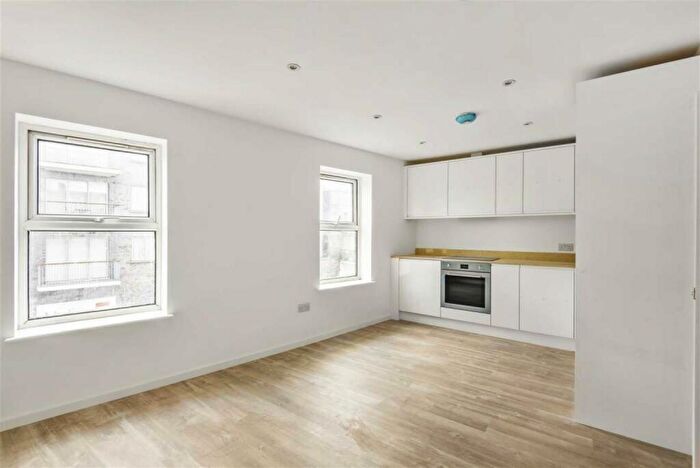 1 Bedroom Flat To Rent In Fortune Green Road, West Hampstead, NW6