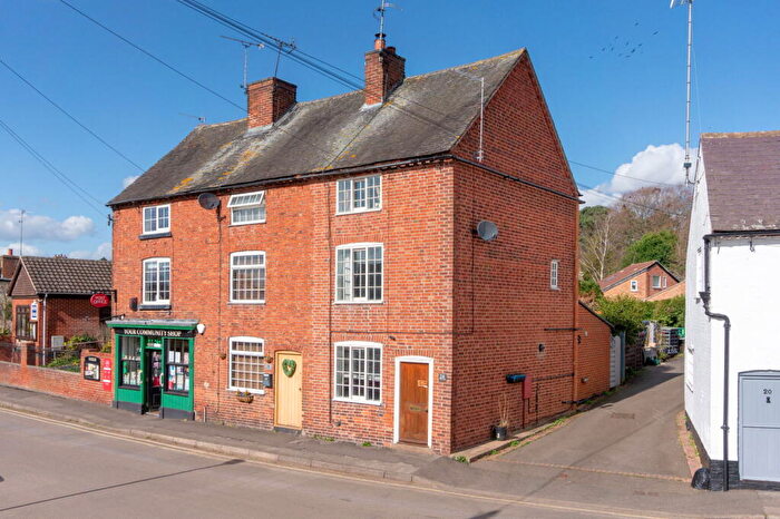 3 Bedroom Cottage For Sale In Main Street, Sutton Bonington, LE12