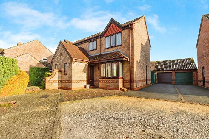 3 Bedroom Semi Detached House For Sale In Bramble Court, Nettleham, Lincoln, Lincolnshire, LN2