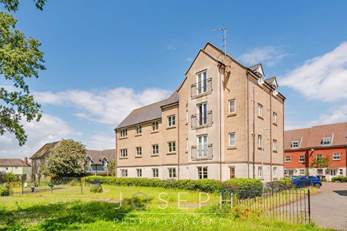 2 Bedroom Apartment For Sale In Childers Court, Ipswich, IP3