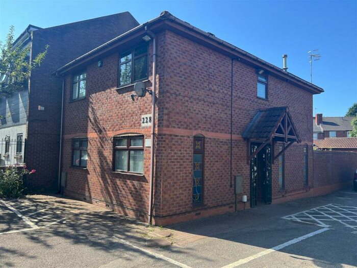 3 Bedroom House To Rent In The Presbytery, Halesowen Road, Cradley Heath, B64